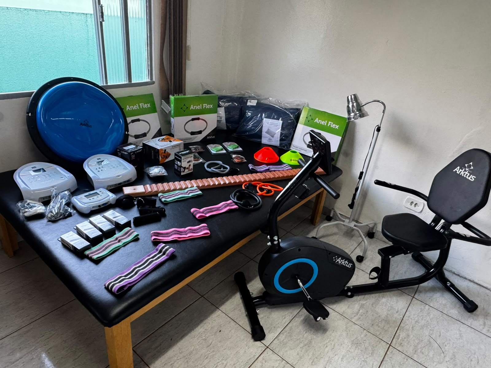 Setor de fisioterapia de Mato Rico recebe novos equipamentos de reabilitação